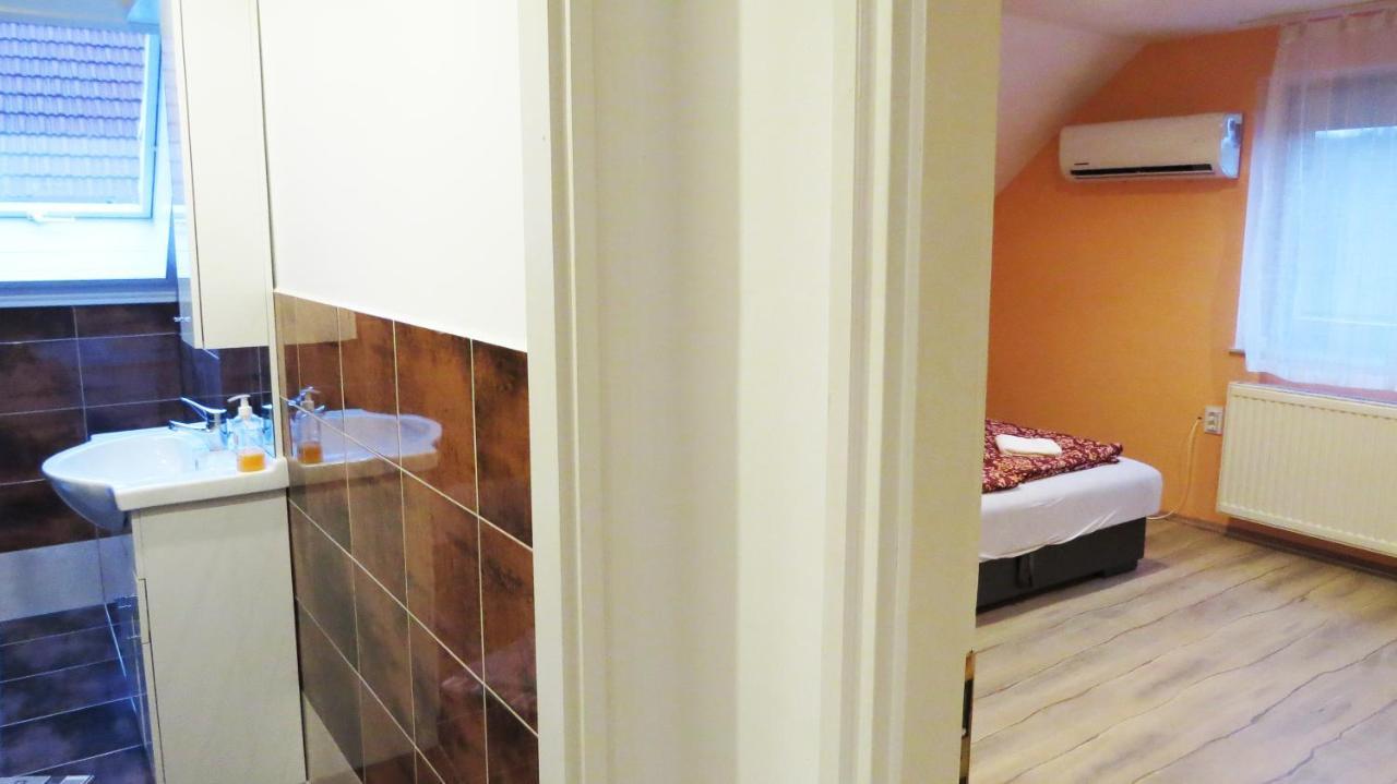 Отель Hoforras Wellness Vendeghaz Эгерсалок Экстерьер фото